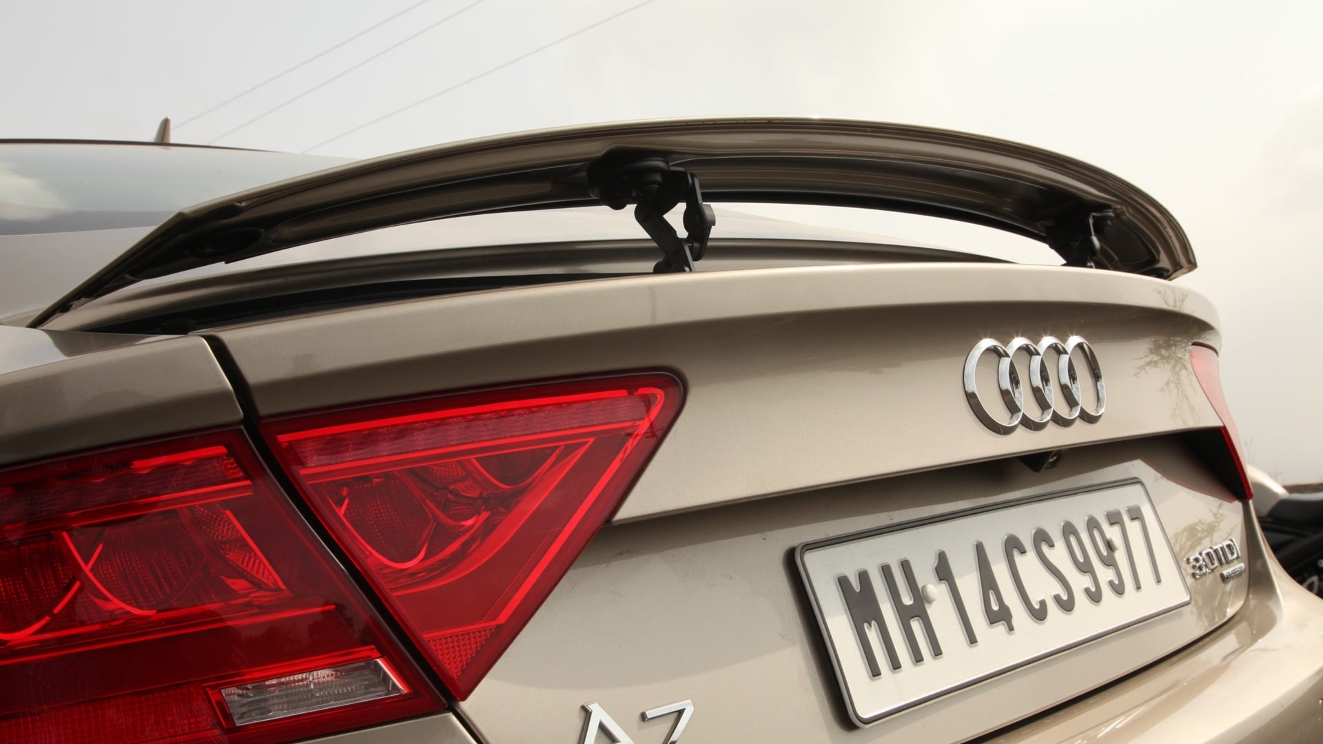 Audi-A7-Sportback-2012-3-0-TDI-Quattro-Exterior